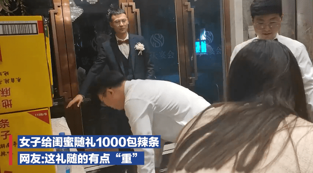 女生挑战40小时硬座之旅，邻座男生直呼不可思议